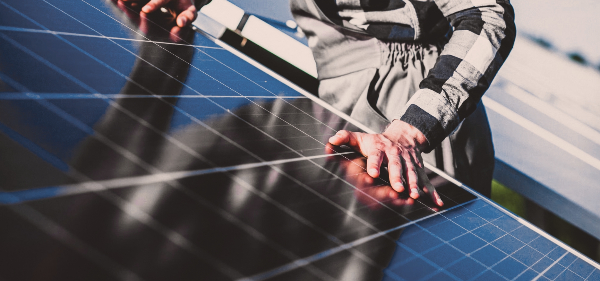 installatore su impianto fotovoltaico